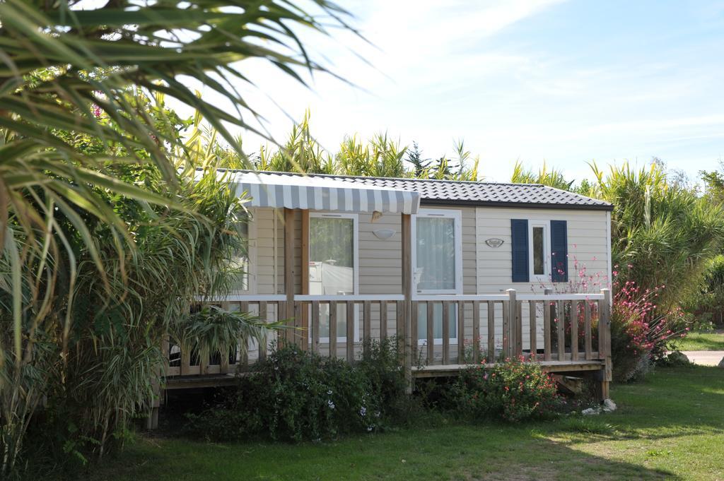 Camping Antioche D'Oleron La Brée-les-Bains Exteriör bild